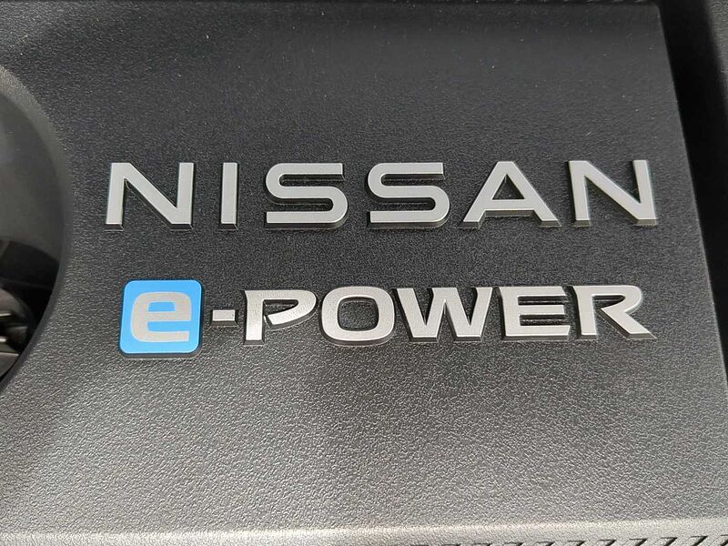 Nissan Qashqai 1.5 VC-T N-Connecta e-Power ACC AUT LED