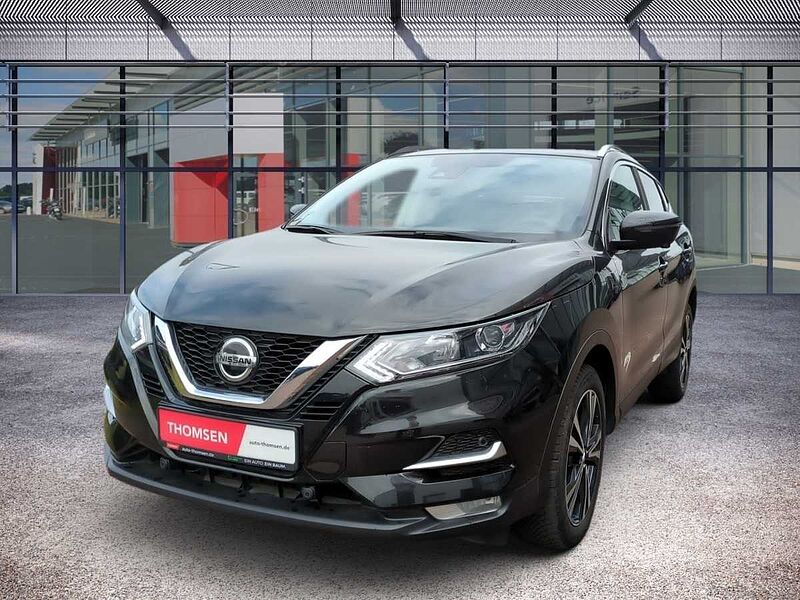 Nissan Qashqai 1.3 DIG-T Zama DCT Navi Pano SpurH PDC