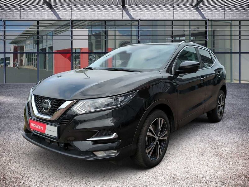 Nissan Qashqai 1.3 DIG-T Zama DCT Navi Pano SpurH PDC