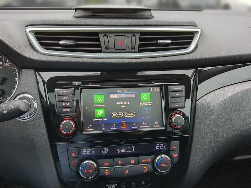 Nissan Qashqai 1.3 DIG-T N-Connecta DSG Navi LED PDC