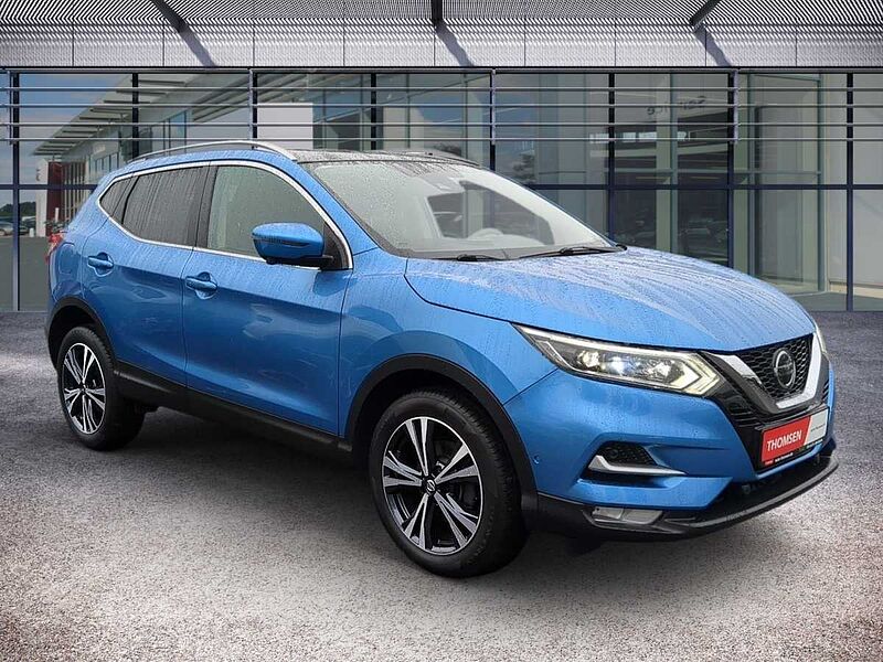 Nissan Qashqai 1.3 DIG-T N-Connecta DSG Navi LED PDC