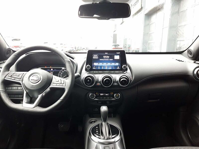 Nissan Juke 1.6 Hybrid N-Connecta AUT LED Winterp. PDC