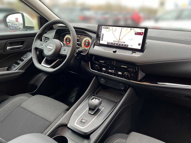 Nissan Qashqai 1.3 DIG-T MHEV N-Connecta ACC AUT Navi