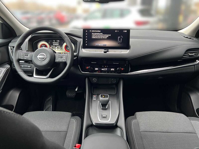 Nissan Qashqai 1.3 DIG-T MHEV N-Connecta ACC AUT Navi